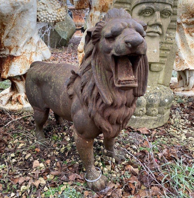 Wells Reclamation Pair of Cast Iron Roaring Lions