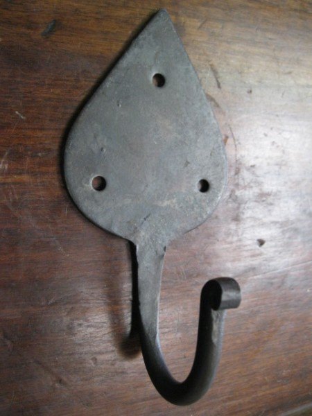 Wells Reclamation Gothic (Pan) Hook