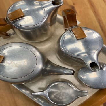 Vintage Metal