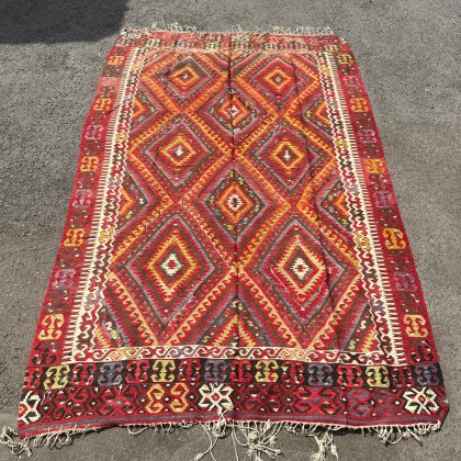 Rugs & Carpets