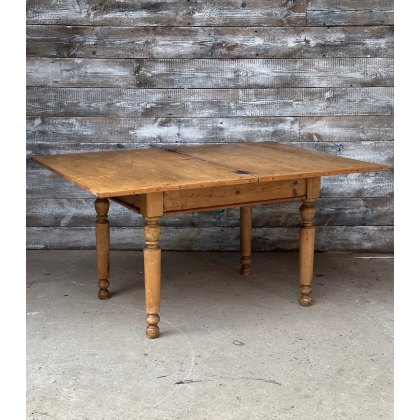 Antique Victorian Waxed Pine Swivel Extending Dining Table