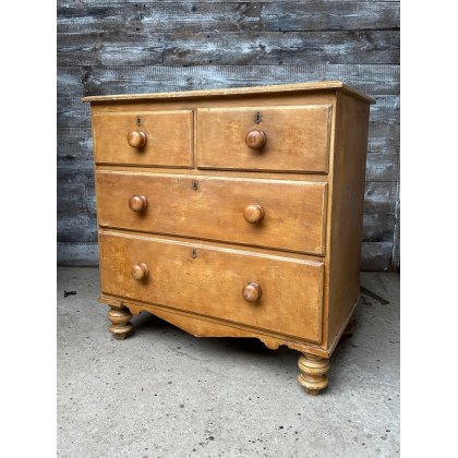 Beautiful Farmhouse Victorian Pine Chest Of Drawers