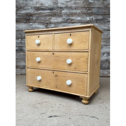 Antique Victorian Farmhouse Pine Chest Of Drawers