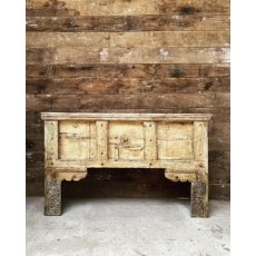 Fantastic Rustic Teak Bar