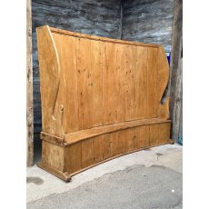 Imposing Large Antique Georgian English Elm Bacon Settle
