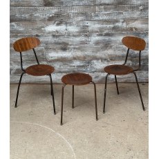 Fantastic Mid Century Set Of Dot Chairs & Table Jacobsen Style
