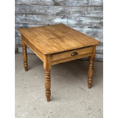 Charming Late Victorian Farmhouse Pine Small Dining Table
