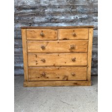Reclaimed English Farmhouse Pine Chest Of Drawers