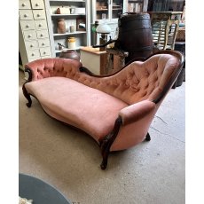 Lovely Antique Victorian Pink Velvet Chaise Lounge