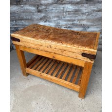 Large Vintage Kitchen Butchers Block On Stand Large Vintage Kitchen Butchers Block On Stand