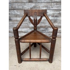 Antique 19th Century English Turner Chair Antique 19th Century English Turner Chair