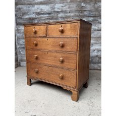 A Fine Quality 19thC English Oak Chest Of Drawers A Fine Quality 19thC English Oak Chest Of Drawers