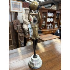 An Art Deco Statue An Art Deco Statue