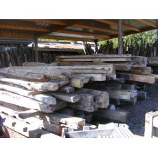 Reclaimed Oak Timber