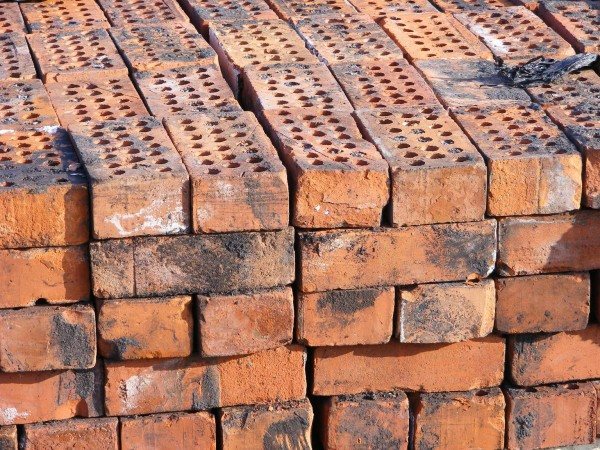 Wells Reclamation Reclaimed Clay Bricks (20 holers)