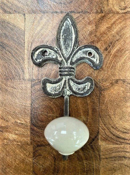 Wells Reclamation Metal Fleur de Lys Hook