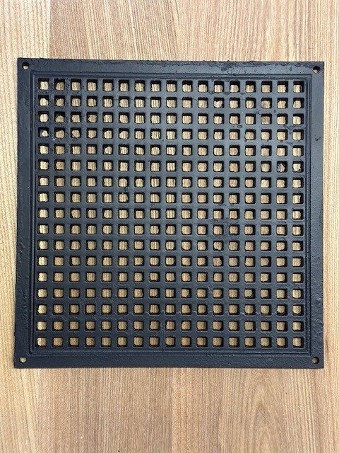 Wells Reclamation Grid Pattern Air Vent (9'x 9')