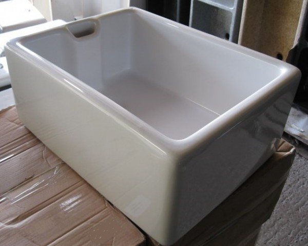 Wells Reclamation White Belfast Sink