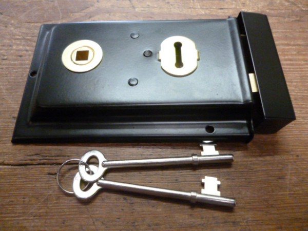 Wells Reclamation Black Rim Lock (Victorian Style)