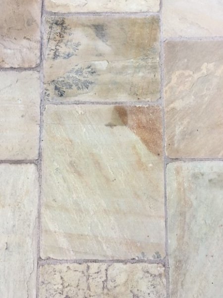 Wells Reclamation Cotswold Buff Tumbled