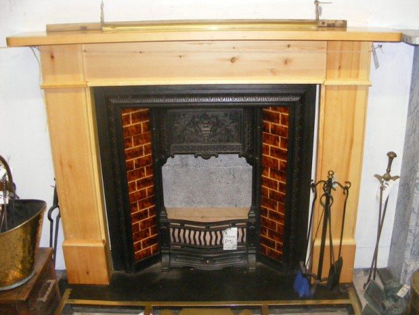 Wells Reclamation Wooden Fire Surround (Simple)