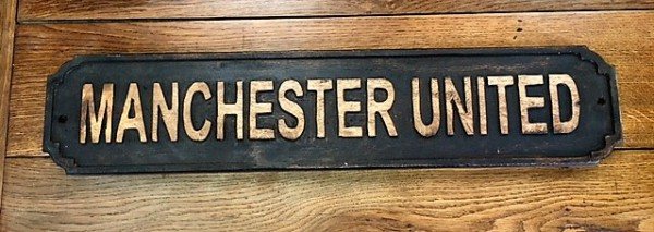 Wells Reclamation Wooden Sign (Manchester United - black)
