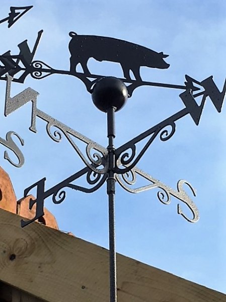 Wells Reclamation Black Weathervane (Pig)