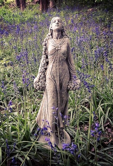 Wells Reclamation Stone Statue (Roses Girl)