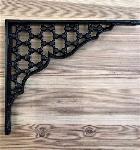 Wells Reclamation Shelf Bracket (Honeycomb)