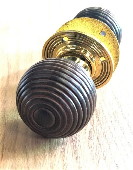 Beehive Wooden Door Knobs (Brass)