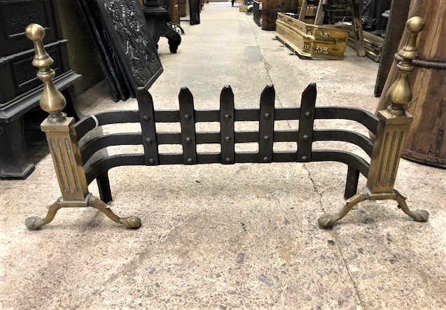 Wells Reclamation Vintage Gothic Style Front Bars