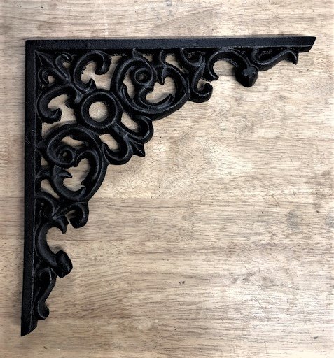 Wells Reclamation Shelf Bracket (Fleur de Lys)