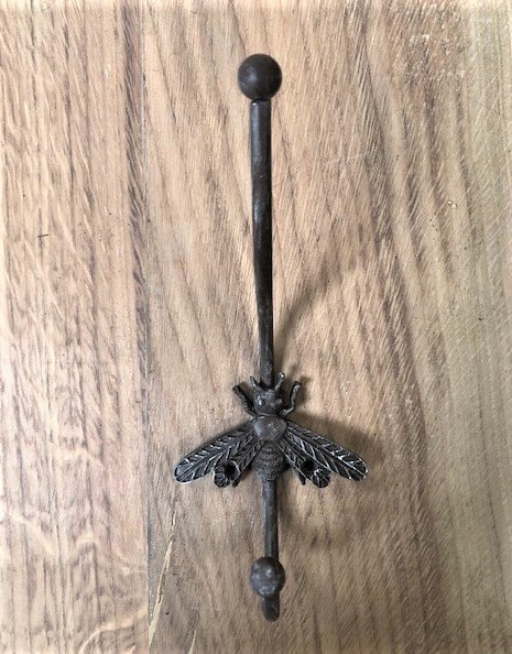 Wells Reclamation Metal Bee Hook