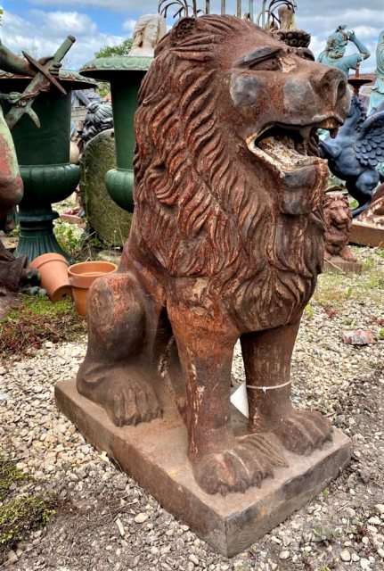 Wells Reclamation Cast Iron Seated Lion