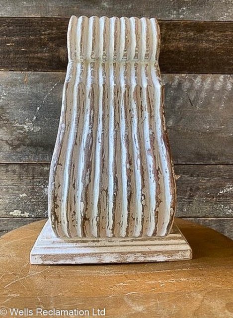 Wells Reclamation Reeded Scroll Corbel (White)