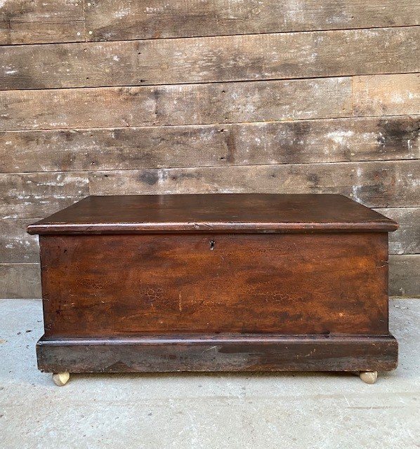 Wells Reclamation Vintage Elm Blanket Box On Casters