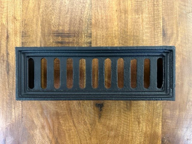 Wells Reclamation Slotted Air Brick (9"x3")