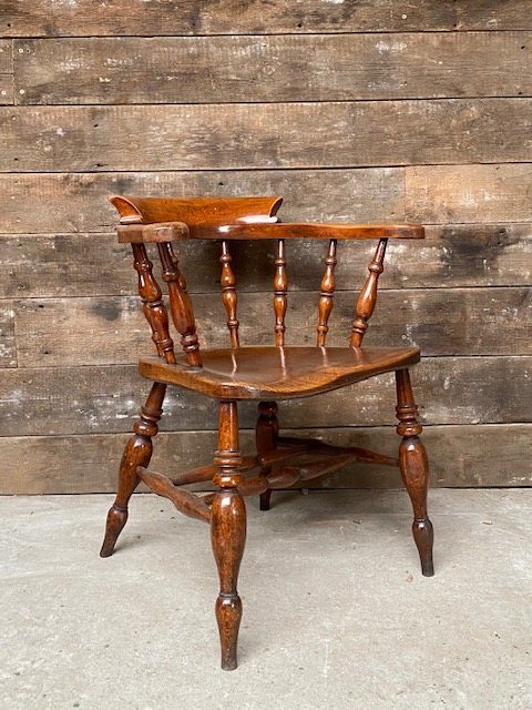 Wells Reclamation Early 19th Century Elm Smoker Bow Armchair