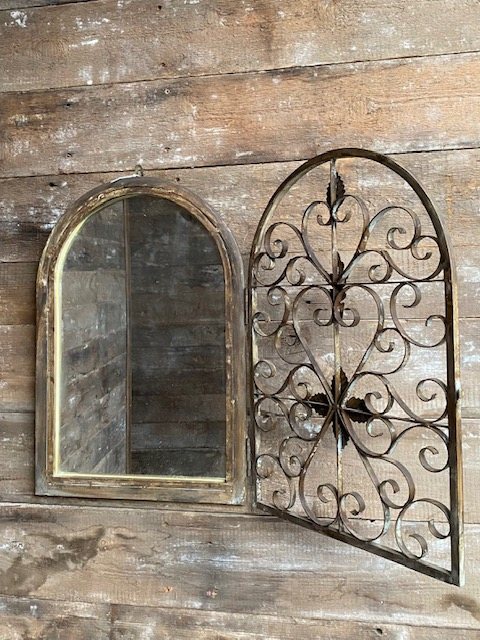 Rustic Decorative Outdoor Mirror (Hearts)
