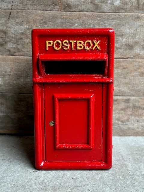 Wells Reclamation Red Postbox