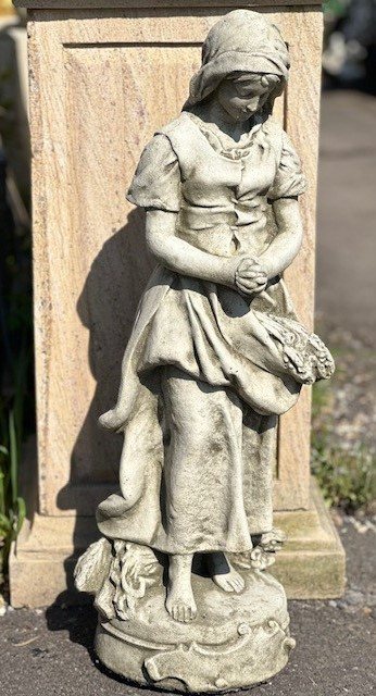 Stone Statue (Praying Girl)