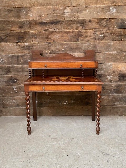 Fine Antique 19th Century European Marquetry Inlaid Desk