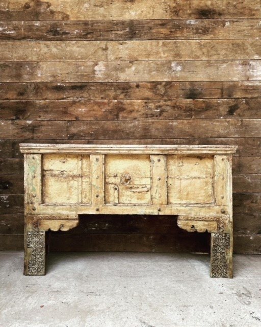 Fantastic Rustic Teak Bar