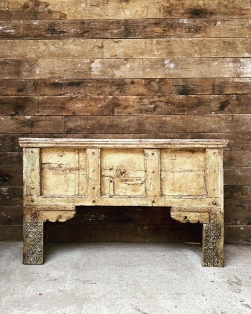 Fantastic Rustic Teak Bar