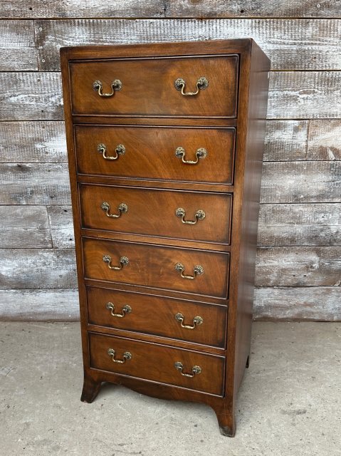 Fine Quality Edwardian Mahogany Tall & Narrow Chest Of Drawers