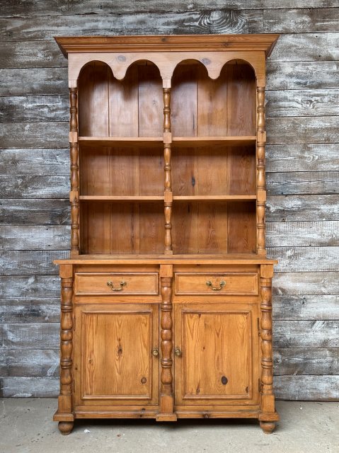 Lovely Vintage Early 20th Century Pine Dresser