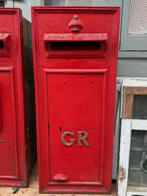 Antique Orignal George V GR Large Post Box