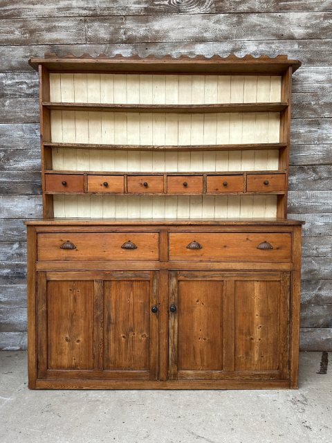 Rustic Victorian English Farmhouse Pine Dresser
