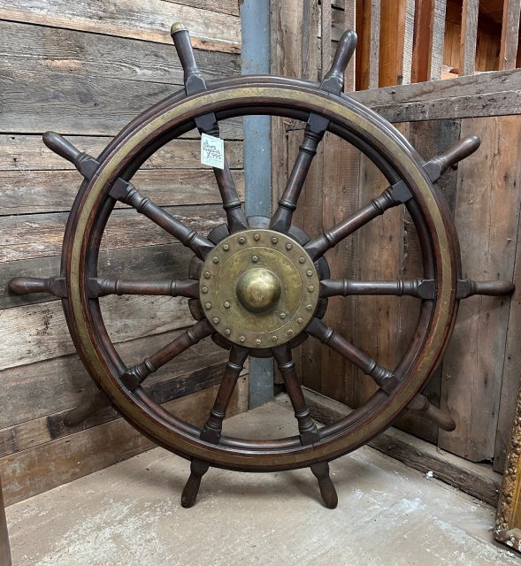 Beautiful Antique Brass & Hardwood Ships Wheel