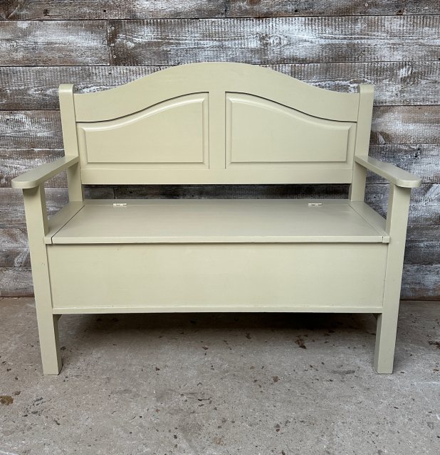 Contemporary Painted Pine Flip Seat Settle